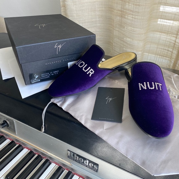 New Guiseppe Zanotti Letizia Sabot Veronica Violone purple mules slides 38 flats